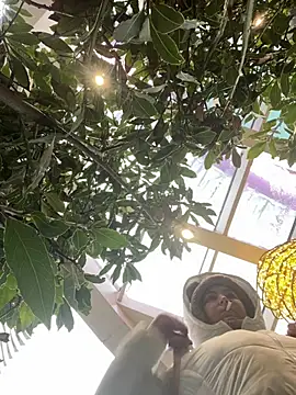 Snapshot of KateBurlesk chatting on January 2026 09:13:02 AM KateBurlesk online show from January 2026 09:13:02 AM