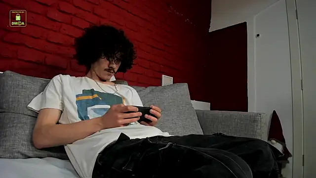 Dilan Wolfe online show from May 2026 11:17:01 AM