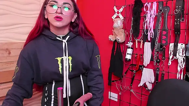 Snapshot of Venus_Bms_ chatting on February 2026 12:01:02 PM Venus Bms online show from February 2026 12:01:02 PM