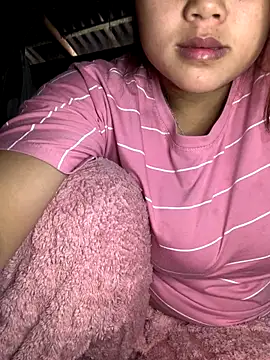 Sug04 online show from November 2025 03:28:02 AM