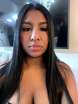 Snapshot of Samantha_Vargas chatting on November 2025 11:07:02 PM Samantha Vargas online show from November 2025 11:07:02 PM