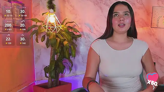 Snapshot of taamy_desire chatting on December 2025 07:30:02 PM taamy desire online show from December 2025 07:30:02 PM