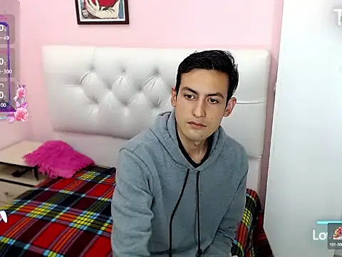 xxxstrongerboyxxx online show from December 2025 03:12:02 AM