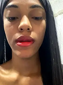 Snapshot of kthe_ chatting on January 2026 07:19:02 PM kthe online show from January 2026 07:19:02 PM