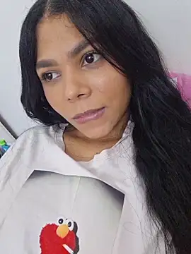 Snapshot of Mia_Rosex chatting on February 2026 03:29:02 AM Mia Rosex online show from February 2026 03:29:02 AM