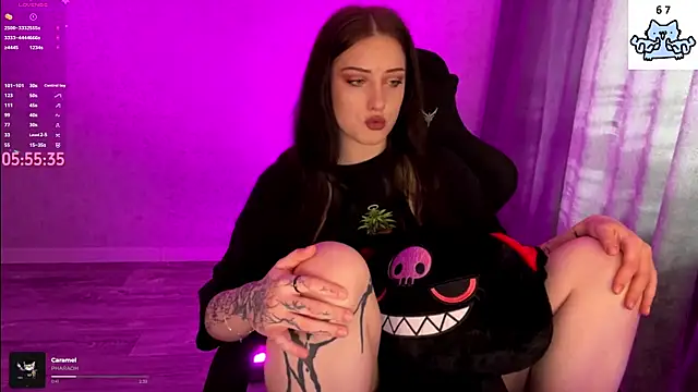 Meowluly online show from May 2026 09:10:02 PM