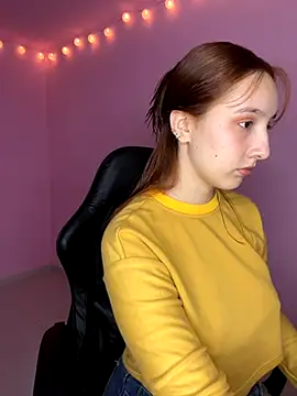 Snapshot of Davne_ chatting on November 2025 09:07:01 PM Davne online show from November 2025 09:07:01 PM