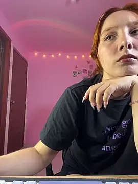 Davne  online show from March 2026 09:29:02 PM