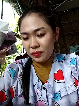 Lin-kute98 online show from April 2026 01:38:01 AM