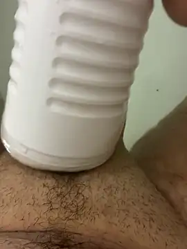 2addictivelyhorny online show from April 2026 10:46:01 AM