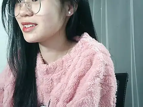 Nunaa18 online show from November 2025 05:54:01 AM