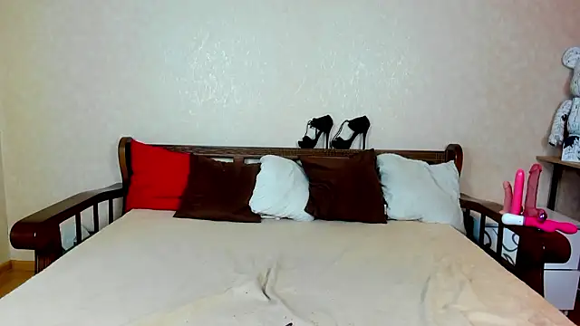 ReadheadSlut online show from January 2026 01:48:02 PM