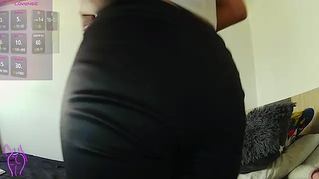 sophie petit11 online show from November 2025 03:03:02 PM