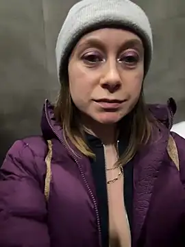 Snapshot of Brooke_lover chatting on February 2026 06:57:02 AM Brooke lover online show from February 2026 06:57:02 AM