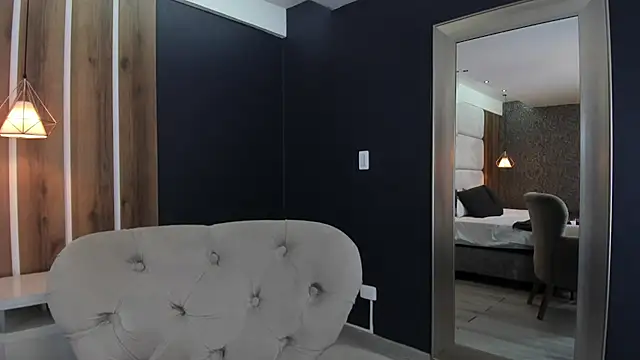 MelissaGill  online show from July 2026 11:39:02 AM
