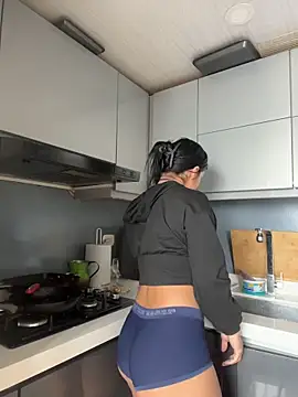 SaraAndrade  online show from February 2026 03:53:02 PM