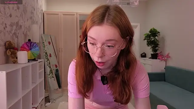 Snapshot of eva_aria chatting on July 2026 10:12:02 PM eva aria online show from July 2026 10:12:02 PM