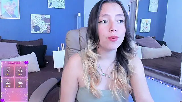 SophieMillan1 online show from November 2025 02:51:01 PM