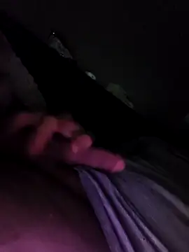 Razvan696969 online show from February 2026 07:14:02 PM