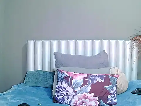 Snapshot of SavageHoney chatting on November 2025 07:38:01 PM SavageHoney online show from November 2025 07:38:01 PM