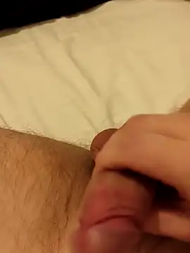 poeperke2830 online show from December 2025 06:28:01 PM