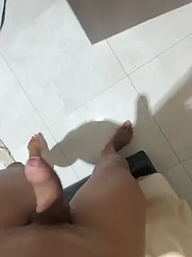 soubi777 online show from December 2025 05:29:01 PM