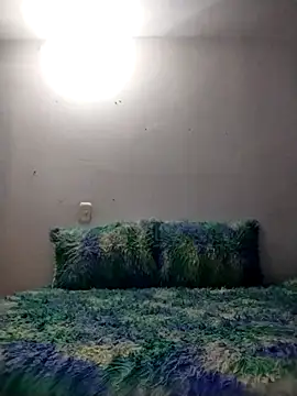 Snapshot of NiinaHans chatting on November 2025 11:11:01 AM NiinaHans online show from November 2025 11:11:01 AM