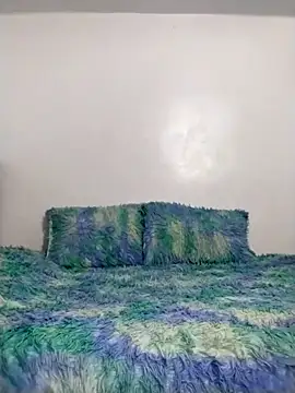 Snapshot of NiinaHans chatting on November 2025 11:02:02 AM NiinaHans online show from November 2025 11:02:02 AM