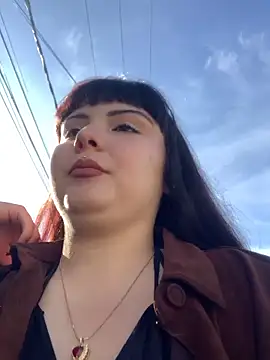 Yuliks  online show from December 2025 01:49:01 PM