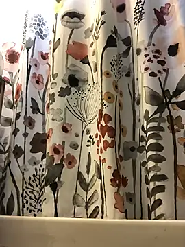 xxxenzo1 online show from December 2024 06:31:02 PM