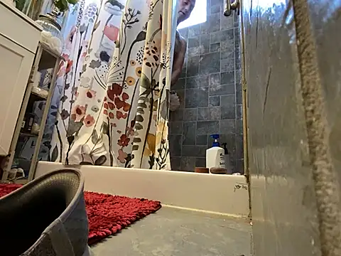 xxxenzo1 online show from December 2024 06:18:02 PM