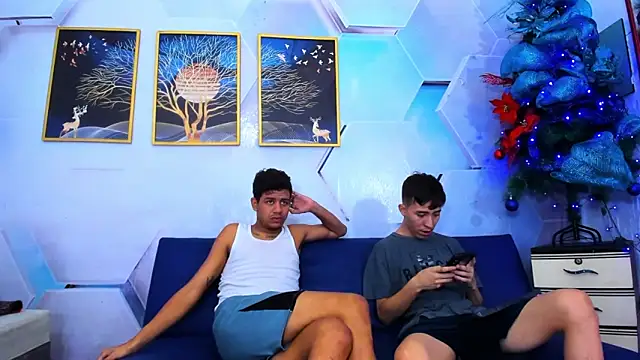 Lester james2 online show from December 2025 09:42:02 PM