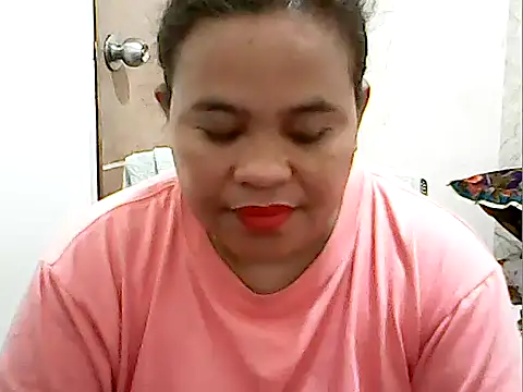 cutechubby online show from April 2026 11:29:01 PM