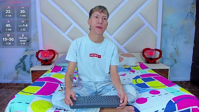 Snapshot of sammysex- chatting on November 2025 06:27:01 AM sammysex- online show from November 2025 06:27:01 AM