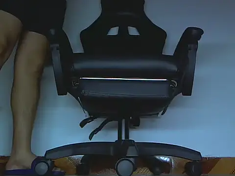 Alphacashmaster777 online show from April 2026 04:15:01 PM