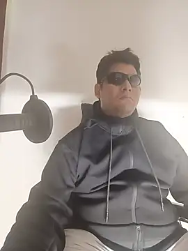 Alphacashmaster777 online show from July 2026 03:29:01 PM