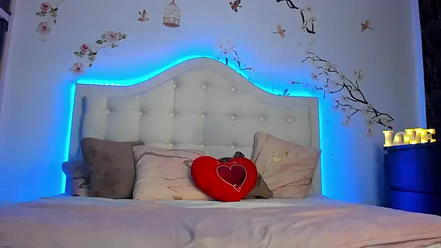 TinyBlair online show from February 2026 05:52:01 AM