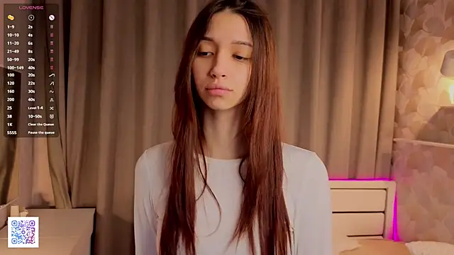 Snapshot of CoraleeSpadlin chatting on November 2025 04:22:02 PM CoraleeSpadlin online show from November 2025 04:22:02 PM