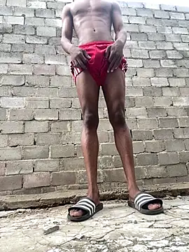 Snapshot of hungpapicito chatting on November 2025 06:59:01 AM hungpapicito online show from November 2025 06:59:01 AM