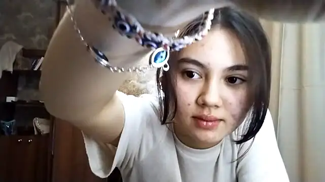 Snapshot of ArianeRandy chatting on November 2025 05:04:01 PM ArianeRandy online show from November 2025 05:04:01 PM