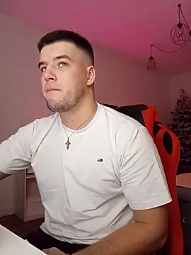 IPrince7 online show from December 2025 04:56:01 PM