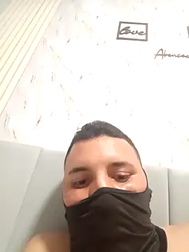 Cugulosojmbv online show from December 2025 05:44:02 PM