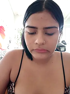 virgin cunt online show from November 2025 12:17:01 PM