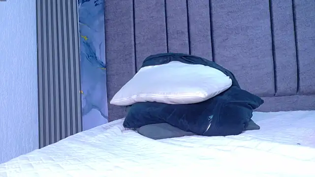 DANIK STARS online show from December 2025 03:06:01 PM