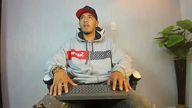 Brand Collins online show from January 2026 11:36:02 AM