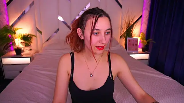 RoxieRay online show from January 2026 03:17:02 PM