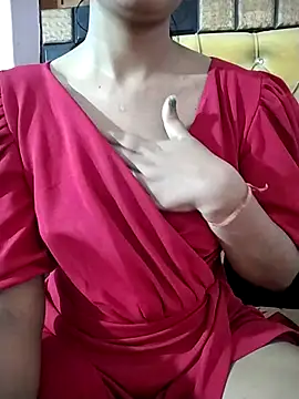 RASHMI SHARMA9 online show from April 2026 05:43:02 PM