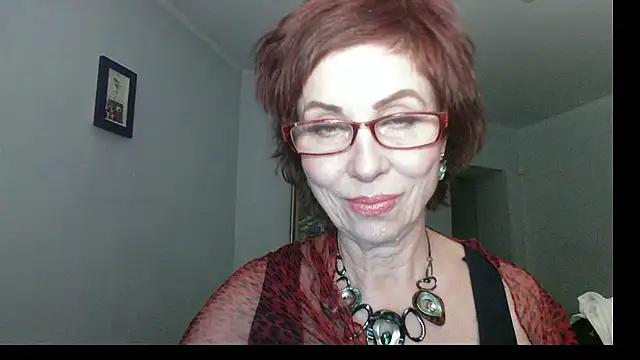 Kelly Flurr online show from December 2025 04:47:01 PM