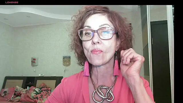 Snapshot of Kelly_Flurr chatting on July 2026 06:35:02 PM Kelly Flurr online show from July 2026 06:35:02 PM