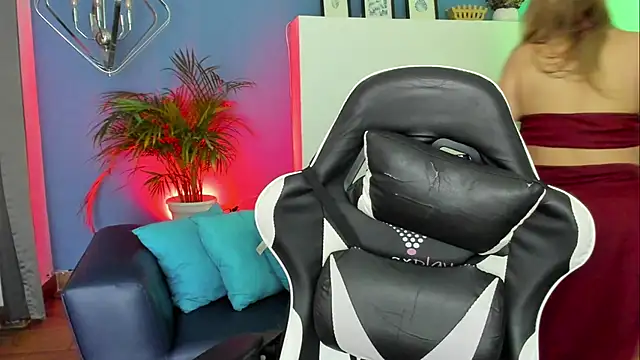 Anto Thompson online show from April 2026 09:04:02 PM